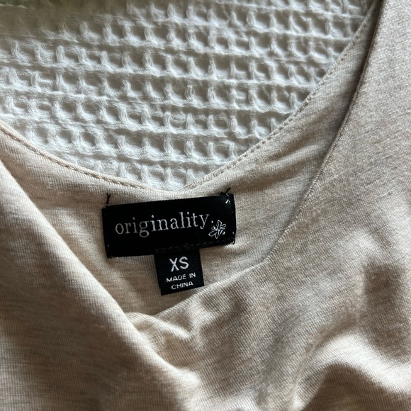 NWOT originality oatmeal tank top - Picture 2 of 3